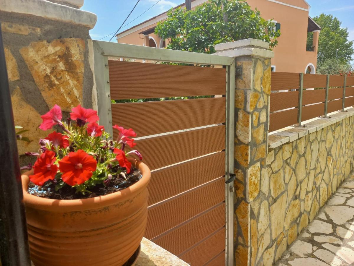 Villa Tina Country Beach Apartments Acharavi (Corfu) Quarto foto
